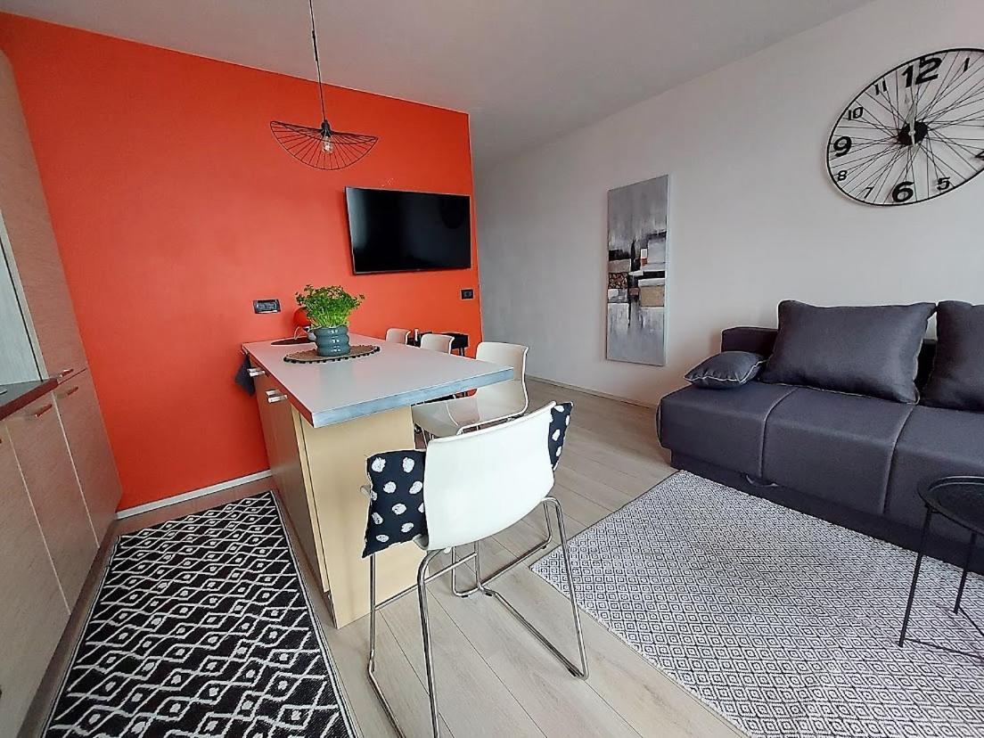 Urban Nest, Sunny Apartment 4 Stars Fiume Kültér fotó