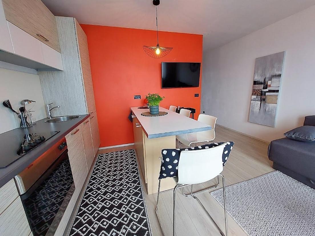 Urban Nest, Sunny Apartment 4 Stars Fiume Kültér fotó