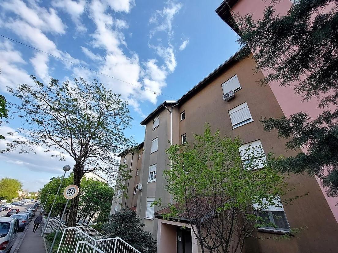 Urban Nest, Sunny Apartment 4 Stars Fiume Kültér fotó